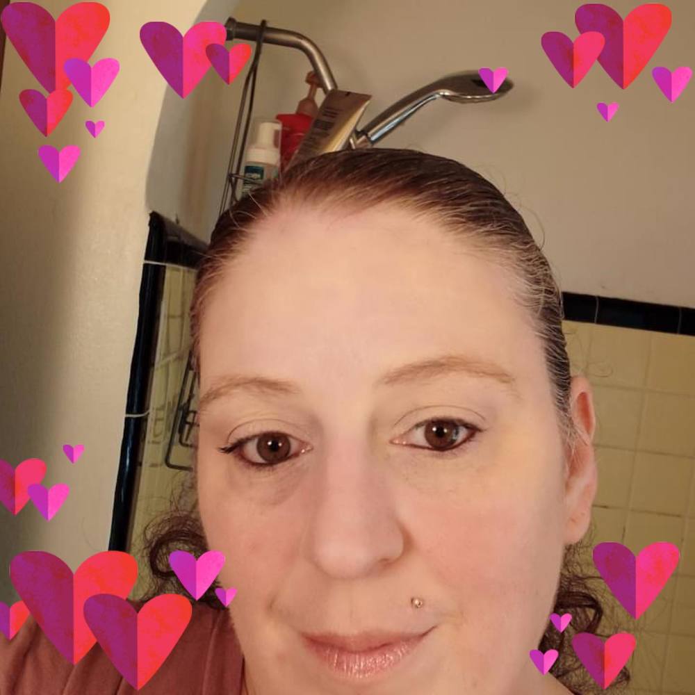 Meet your Posher, Cece